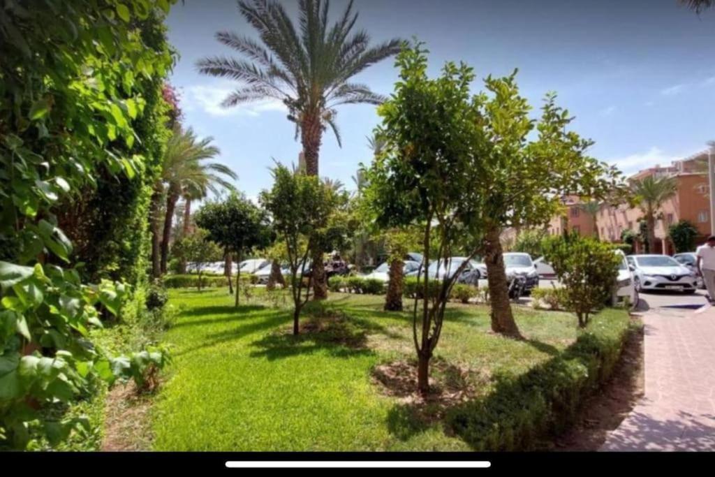 Riad Nolya Luxury Marrakech - Totalement Renove - Capacite Jusqu A 10 Lits Spacieux Marrakesh Esterno foto